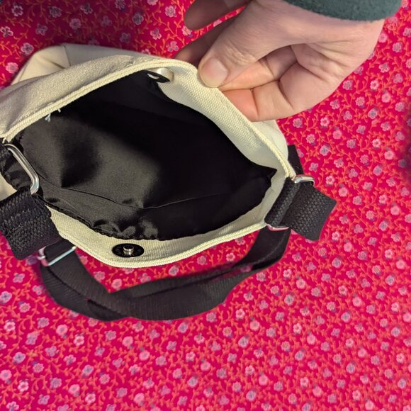 NWT Sally O’Malley I’m Fifty I Like To Kick Stretch And Kick Bag Funny Gift SNL - Picture 3 of 5